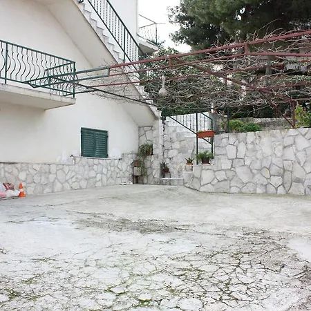 Slatine 1126b Apartment Trogir