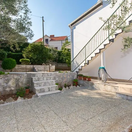 Slatine 1126b Apartamento *