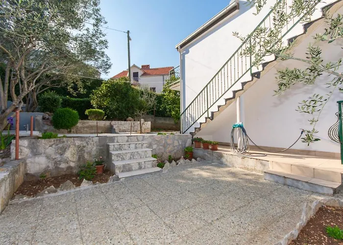 Slatine 1126b Daire *