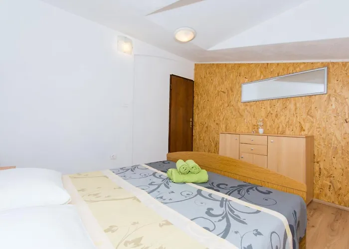 Daire Slatine 1126b Trogir